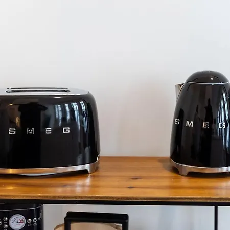 - Your Avant-garde Getaway * 波尔图