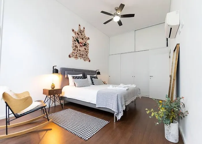 - Your Avant-garde Getaway Πόρτο