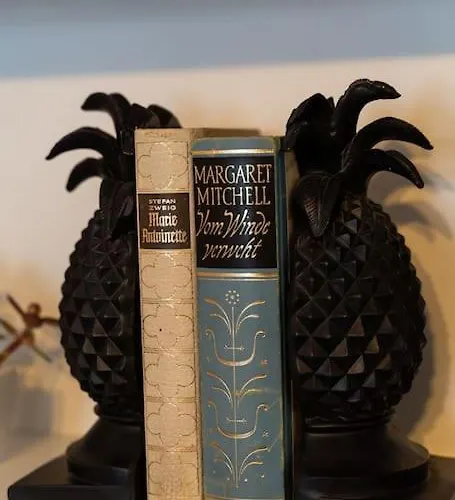 - Your Avant-garde Getaway * Oporto